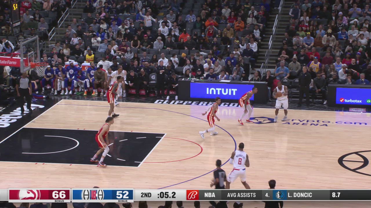 Last Second Field Goal Hawks Clippers NBA Official