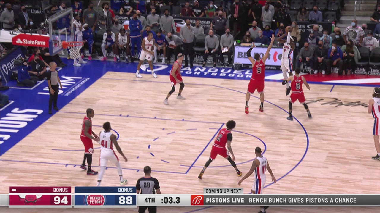 Last Second Field Goal Bulls Pistons NBA Official