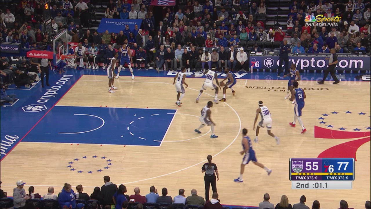 Last Second Field Goal Kings 76ers NBA Official