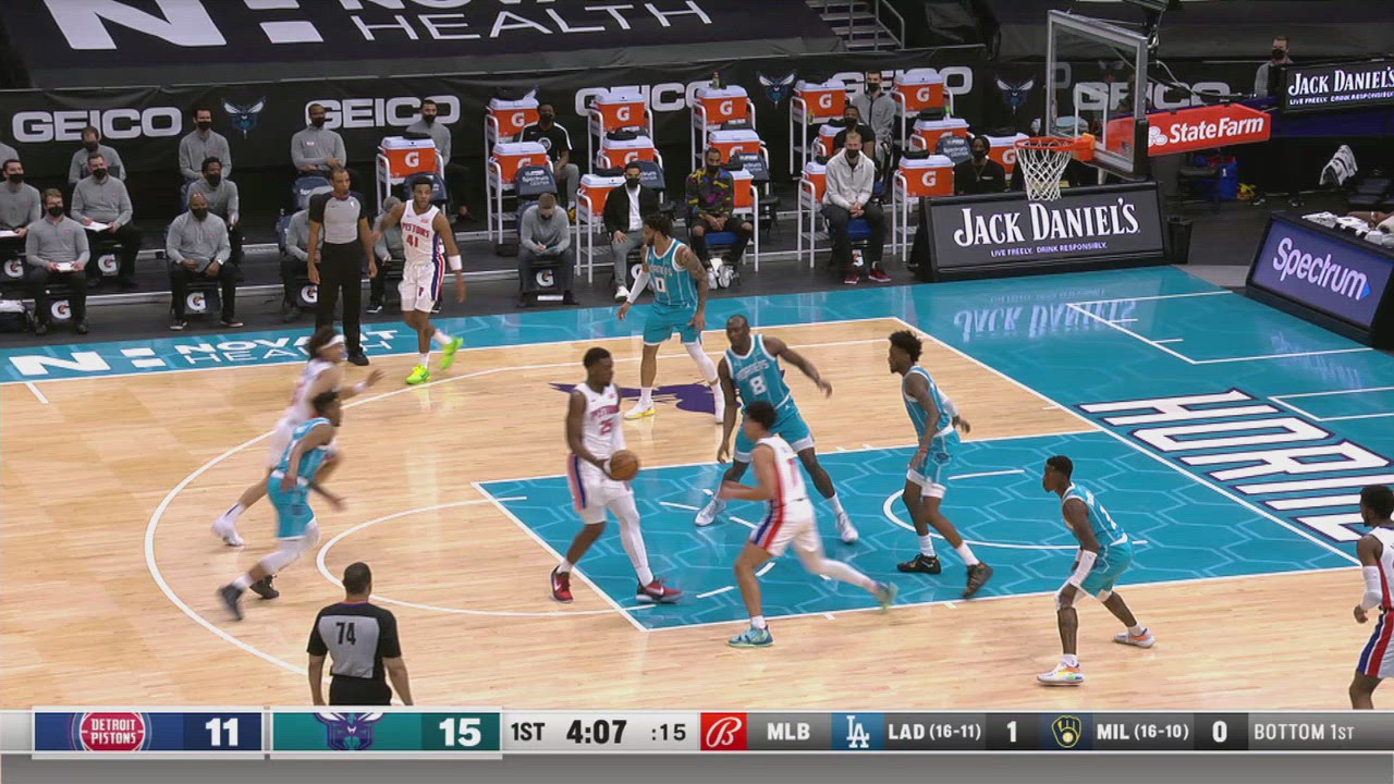 TwoPoint/ThreePoint Field Goal Pistons NBA Official