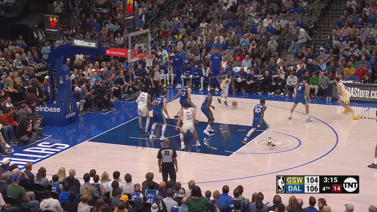 TwoPoint/ThreePoint Field Goal Warriors Mavericks NBA Official