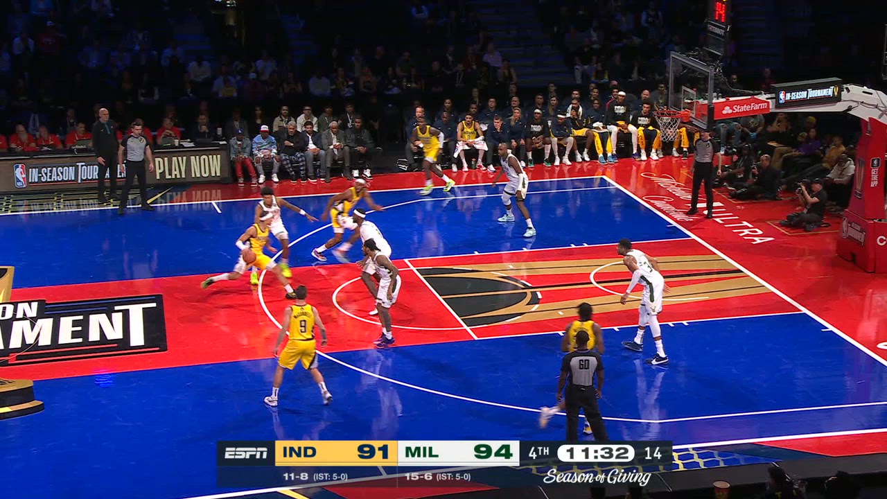 TwoPoint/ThreePoint Field Goal Pacers Bucks NBA Official