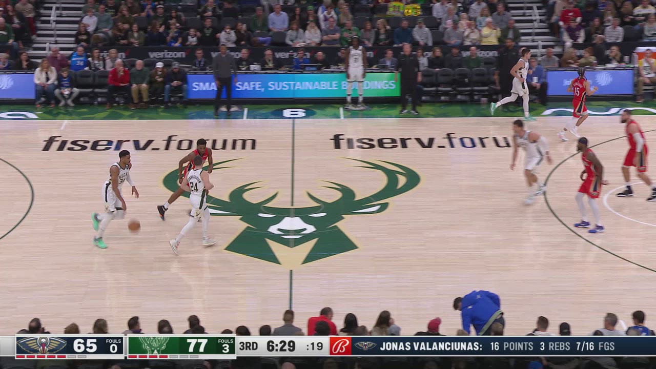 TwoPoint/ThreePoint Field Goal Pelicans Bucks NBA Official