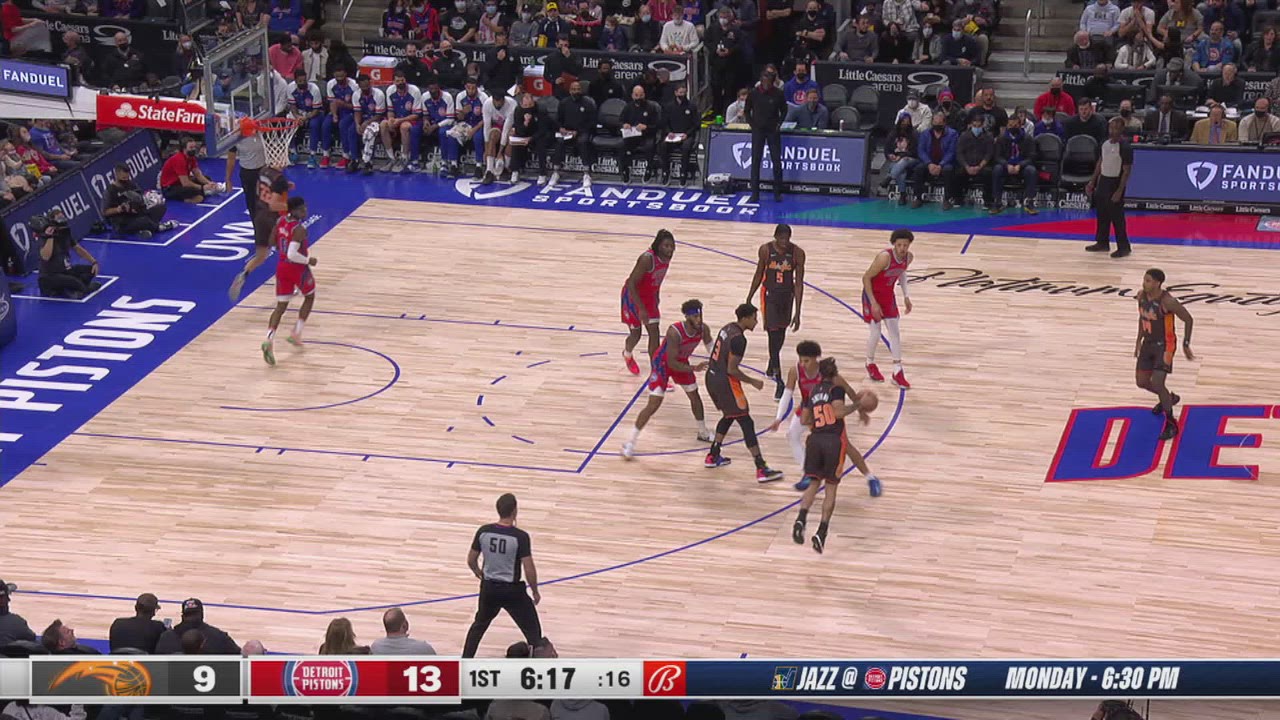 TwoPoint/ThreePoint Field Goal Magic Pistons NBA Official