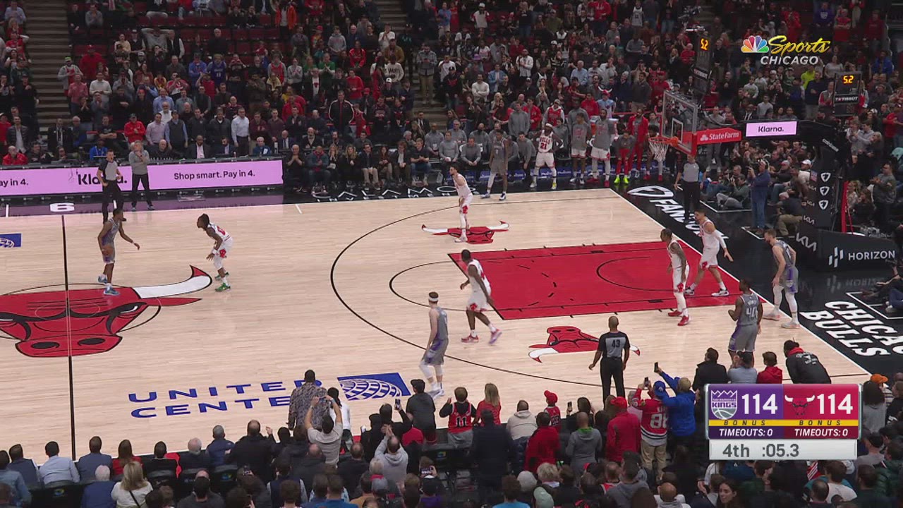 TwoPoint/ThreePoint Field Goal Kings Bulls NBA Official